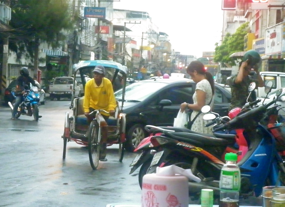 Korat-city-rickshaw